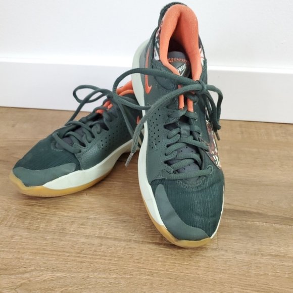 Nike Freak 2 Ashiko shoe (kids) - Picture 1 of 8